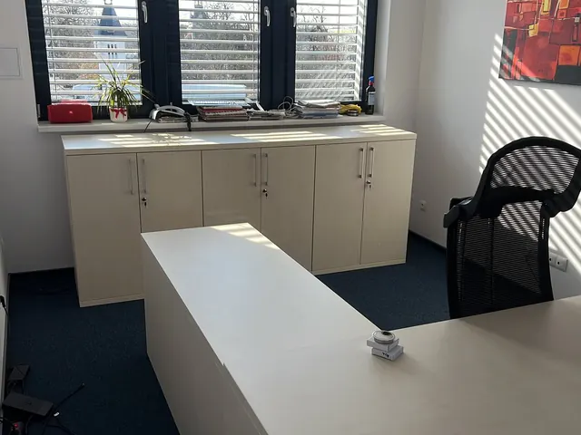 Büromöbel nach Maß