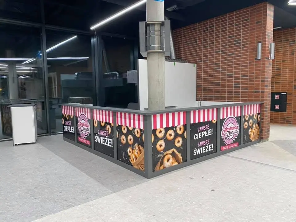 Shopping mall kiosk – unusual project